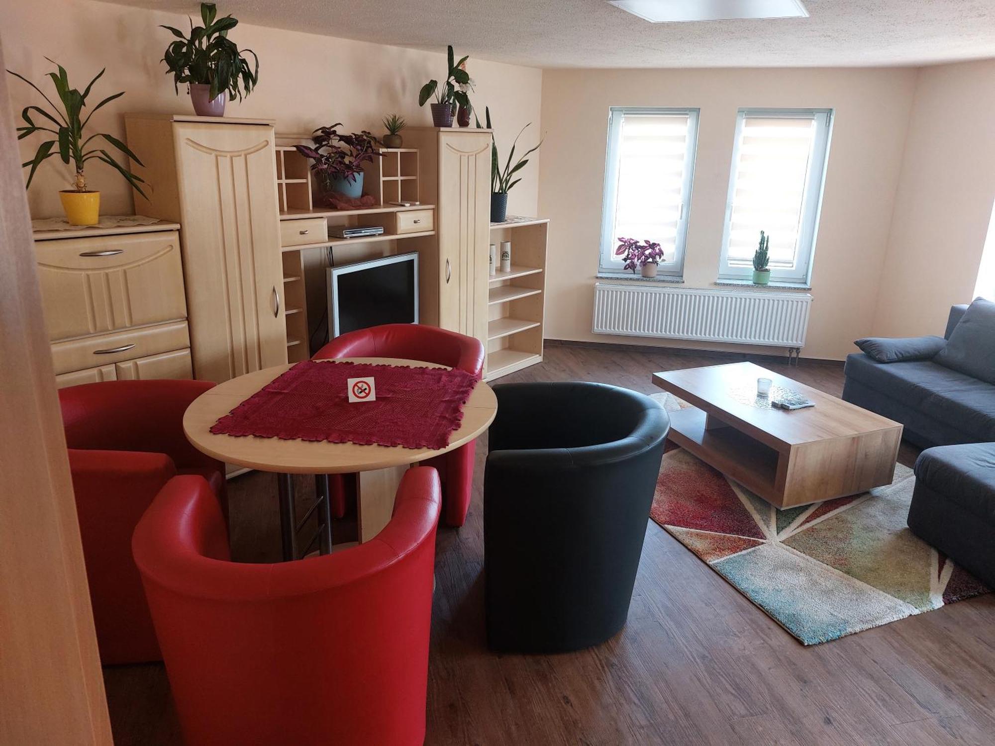 プラウエンWaldquelleアパートメント 部屋 写真